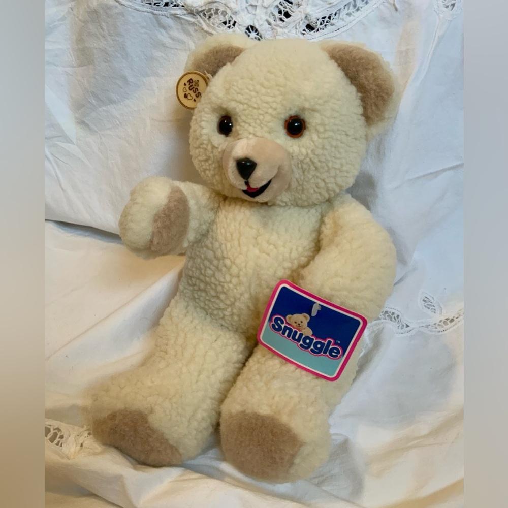 Vintage 1986 Snuggle Bear Plush Lever Brothers Fabric Softener With Tag Russ 15”